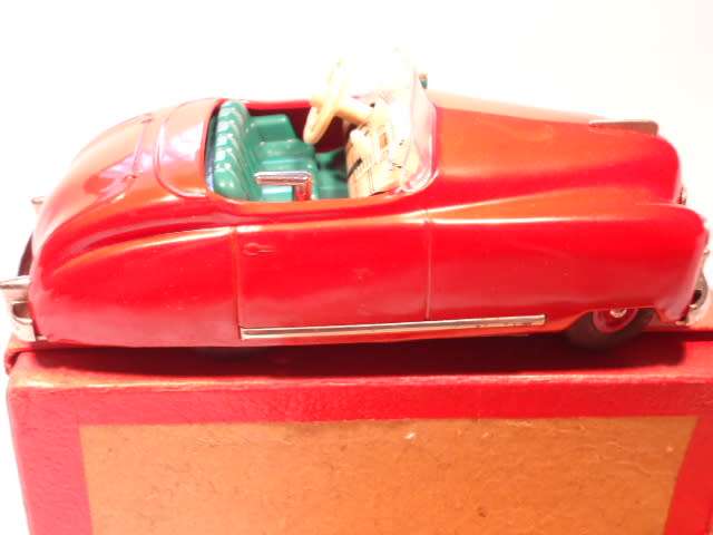 Schuco - Open Sports Radio Car  with key - operational - # 4012 - Radio not operational.