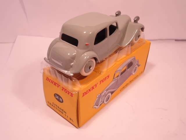 Dinky Toys Atlas - Citroën Traction 11 BL - # 24 N