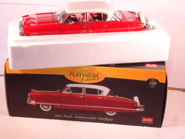 Sun Star - 1952 Nash Ambassador Airflyte - The Platinum Collection #5116