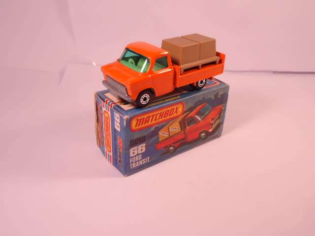 Matchbox Superfast - Ford Transit - #66
