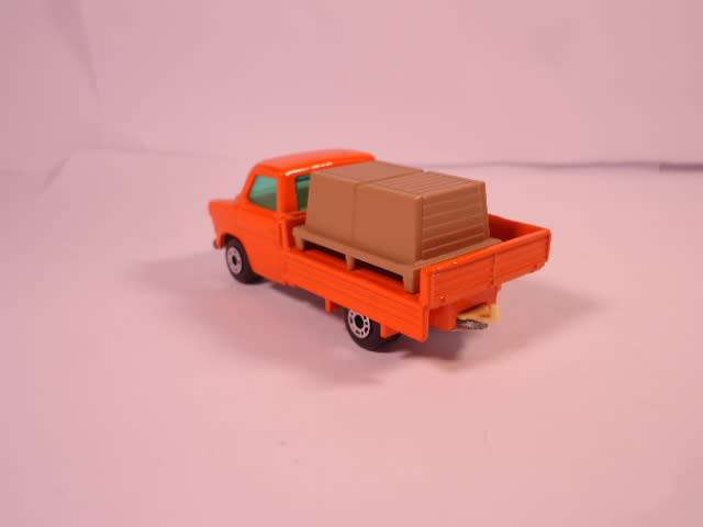 Matchbox Superfast - Ford Transit - #66