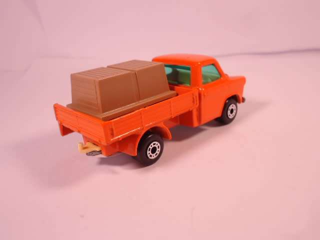 Matchbox Superfast - Ford Transit - #66