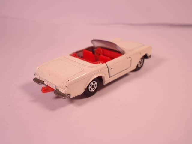 Matchbox Superfast - Mercedes-Benz 230 SL - #27