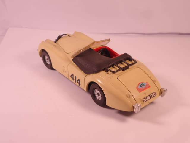 Corgi - Jaguar XK120 - #414 - Open Top - #803