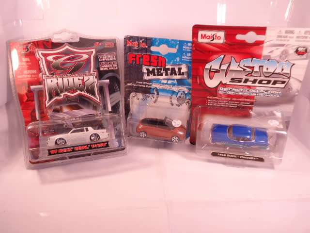Maisto - Lot of 3 Models