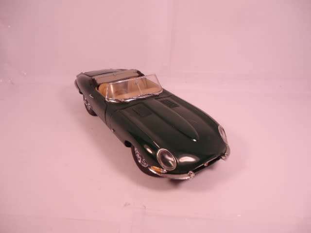 Franklin Mint - 1961 Jaguar E-Type Coupe - Soft Top - Classic British Racing