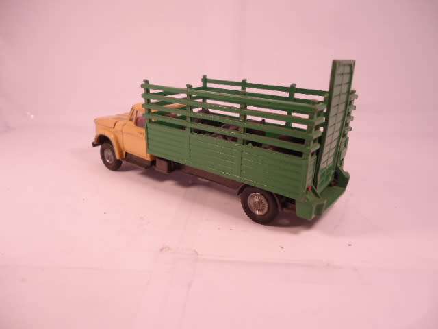 Corgi Commercial - Dodge Livestock Transporter ( Cast Hubs ) - #484-A1
