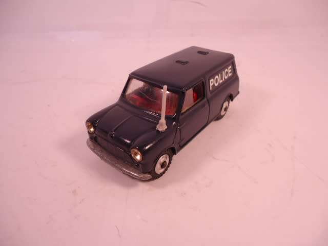 Corgi - Austin Mini Van - Police - Restored - #448-A1