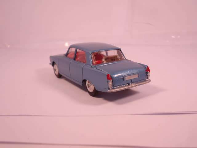 Corgi - Rover 2000 - #252-A1