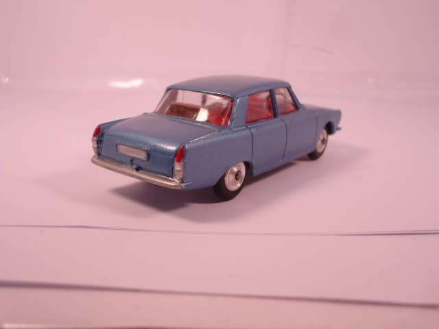 Corgi - Rover 2000 - #252-A1