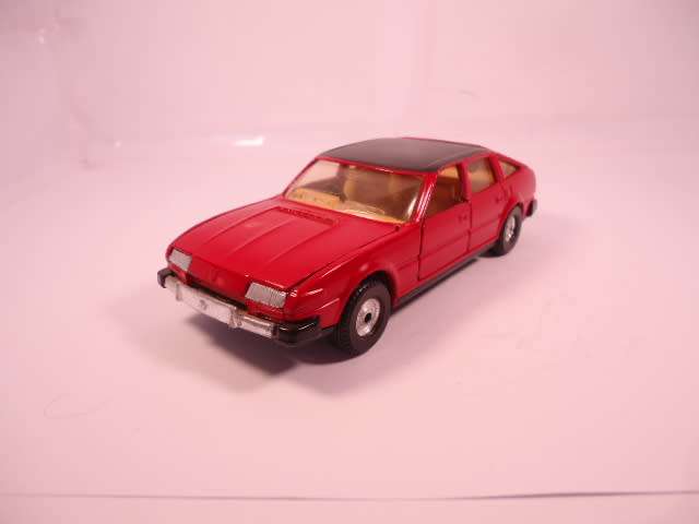 Corgi - Rover 3500 - #338 - B3