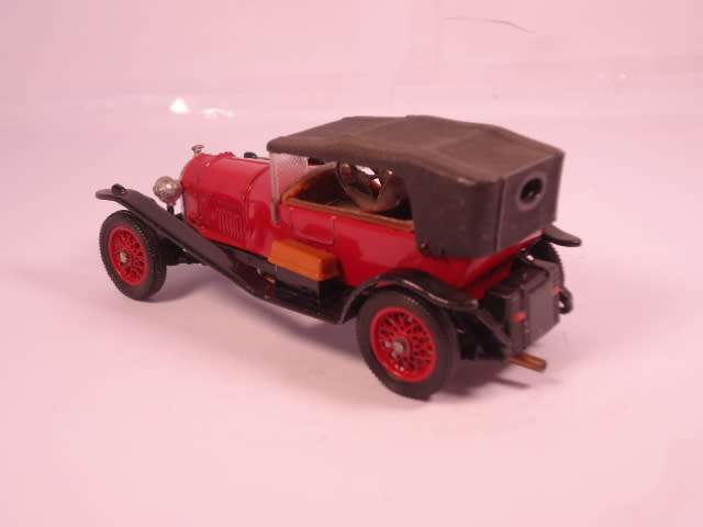 Corgi Classics - 1927 Bentley Hard top - World of Wooster - #9002-A1