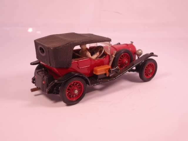 Corgi Classics - 1927 Bentley Hard top - World of Wooster - #9002-A1