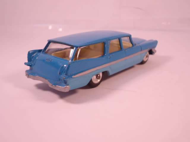 Corgi - Plymouth Suburban Station Wagon - Restoration - #219-A2