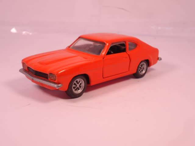 Corgi - Ford Capri 3 Litre GT (Code 3) - #303-A1