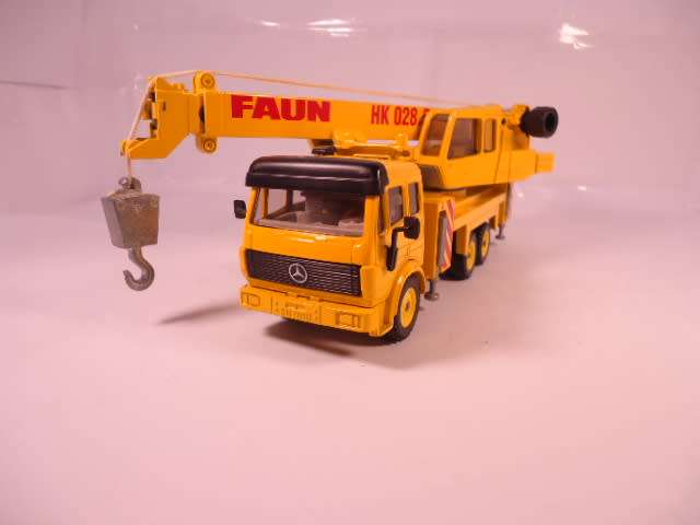 Siku - Mercedes SK Faun Telescopic Crane - #3723