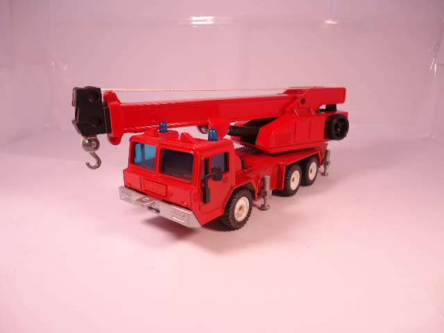 Siku - Faun KF 30,31/48 - 6 Wheel Mobile Crane Truck - #2914