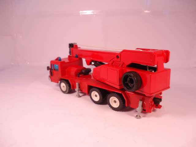 Siku - Faun KF 30,31/48 - 6 Wheel Mobile Crane Truck - #2914