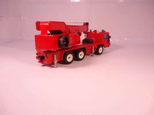 Siku - Faun KF 30,31/48 - 6 Wheel Mobile Crane Truck - #2914