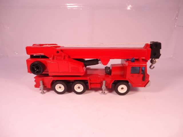 Siku - Faun KF 30,31/48 - 6 Wheel Mobile Crane Truck - #2914