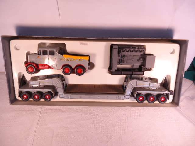 Corgi - Scammel Contractor + 24Wheel Low Loader with boiler - Sunter Bros Ltd - #17602