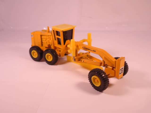 Joal - Caterpillar 12G Road Grader Leveller - #217
