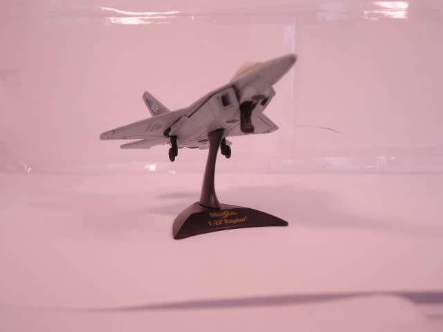 Maisto - F/A-22 Raptor Fighter Jet
