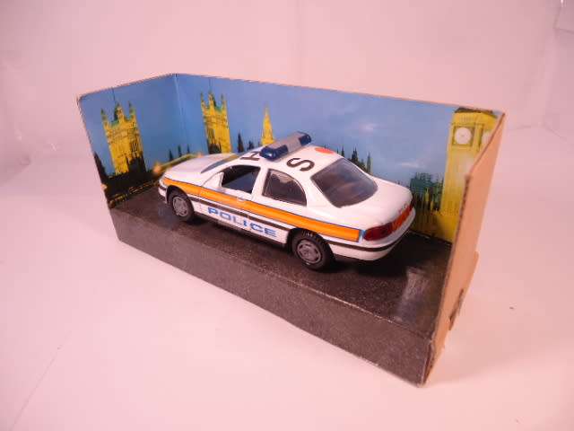 Motormax - Lot of 2 Models