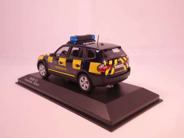 Kyosho - BMW X3 - Grenzwache-Schweiz - German Version - #03522GE
