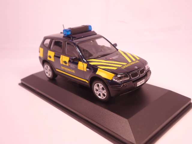 Kyosho - BMW X3 - Grenzwache-Schweiz - German Version - #03522GE