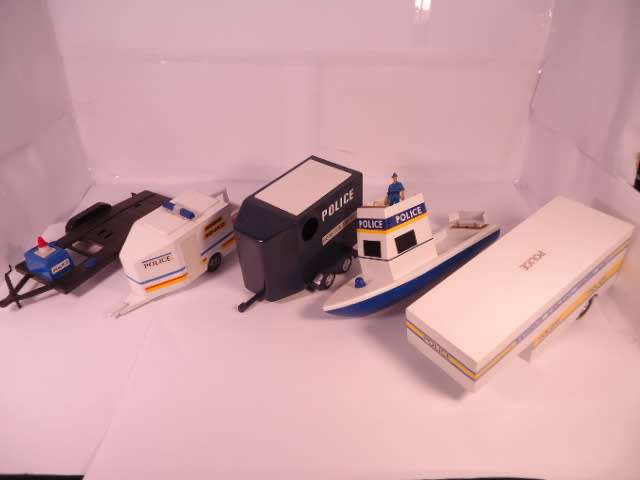 Realtoy/Unknown - Lot of 5 Converted Trailers