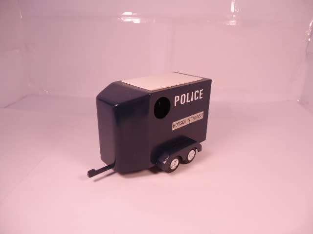 Realtoy/Unknown - Lot of 5 Converted Trailers