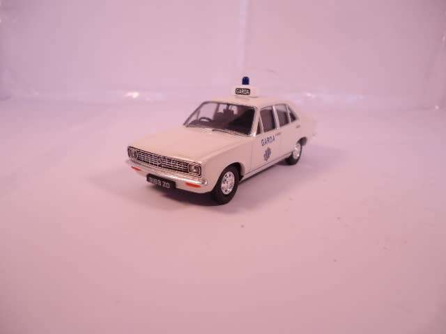 Vanguards - Hillman Avenger - Garda - Mallow District Patrol Car - #VA10407
