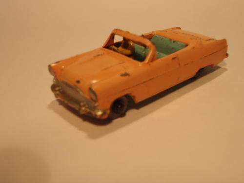 Matchbox - Regular Wheels - 39A - Ford Zodiac Convertible - GMW
