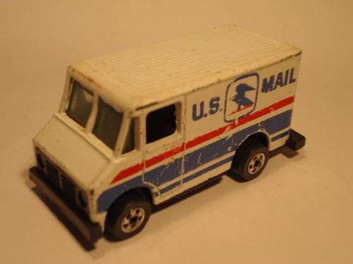 Hot Wheels - # 9643 - Letter Getter - Year 1977