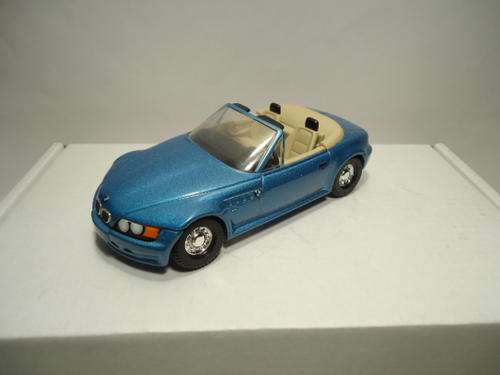 Corgi Toys - BMW Z3 - James Bond 007 - 1/36