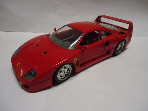 Bburago - 1987 Ferrari F40  - 1/18 - no box