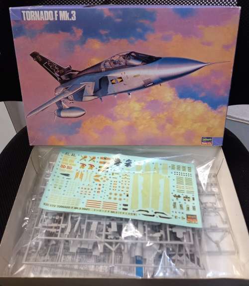 HASEGAWA 1/72 TORNADO F Mk.3 MODEL KIT