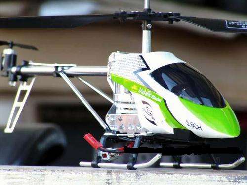V MAX B889 3 CHANNEL HELICOPTER WITH GYRO - 39CM