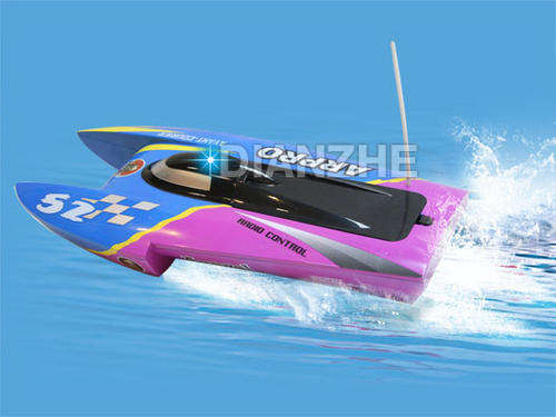 NEW HI SPEED RC BOAT - IN STOCK - BOX SLIGHTLY DAMAGED