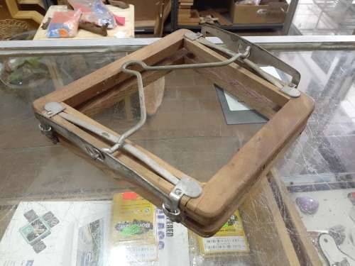 Vintage Racket Clamp