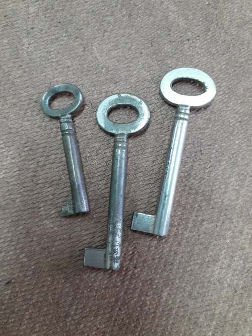 Old Keys - Lot of 3