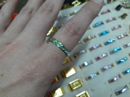 Thin Metal Rings - 10pc Random Colours