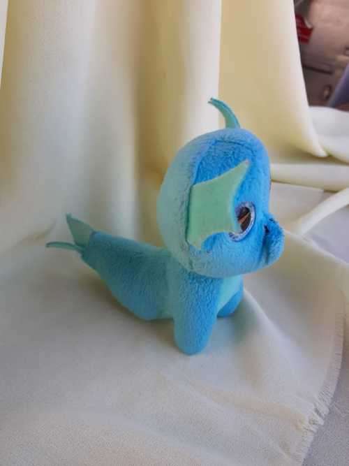 Plush McDonalds TY Teenie Beanie Boos - Neptune the Hippocampus EYES Glow in Dark