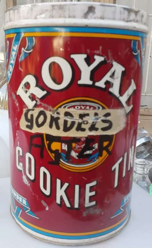 Collectible Tin - Royal Cookie Tin NO LID