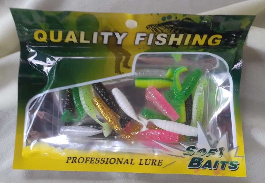 Quality Fishing Soft Plastic Fishing Lures 20pc Mix Colours