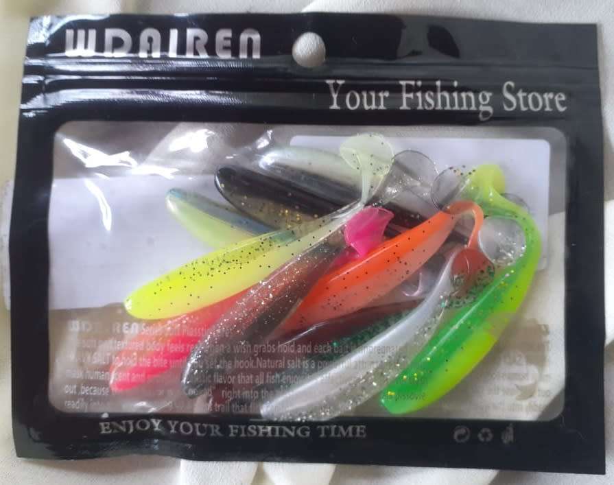 WD Airen Soft Plastic Fishing Lures 10pc Dual Colour Mixed