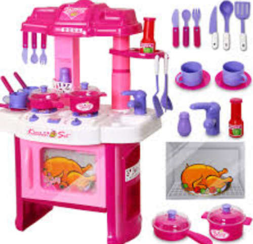KITCHEN PLAY SET WITH ACCESSORIES