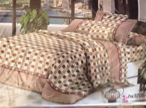 6 PIECE QUEEN SIZE COTTON FEEL DUVET COVER SET A MUST HAVE
