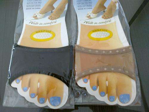 WALK IN COMFORT FITS ALMOST EVER SHOE!!!!!!!!!!!